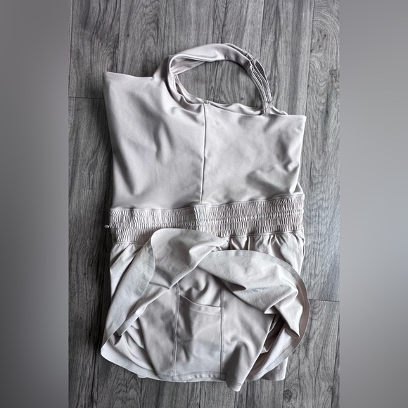 Abercrombie & Fitch Sculptlux Hybrid Flyaway Onesie. Removable cups.SZ L. - Picture 15 of 17